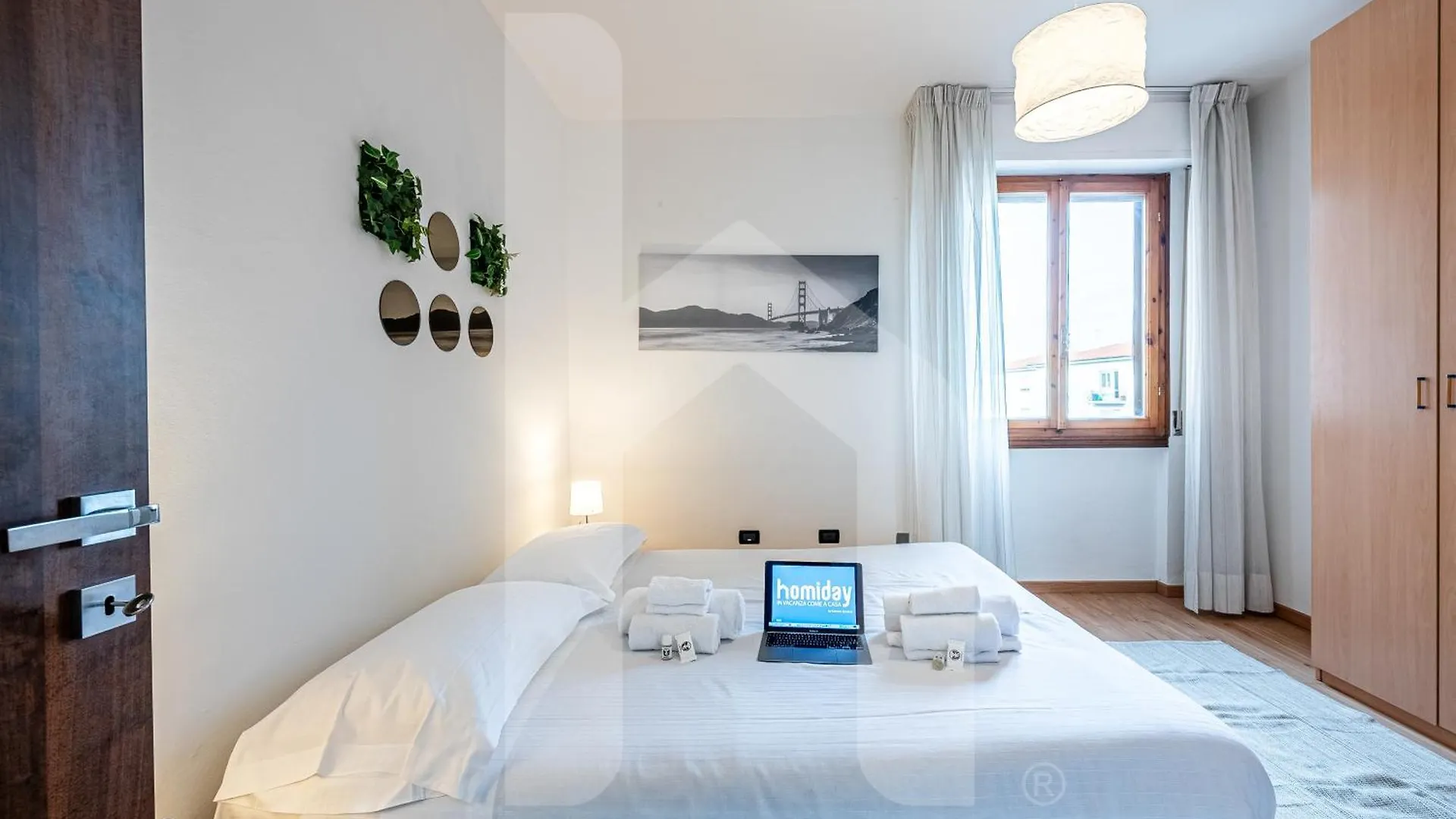 Homiday - Pisa - Elegant Apartment- 3 Camere 2 Bagni 0*,  Ιταλία