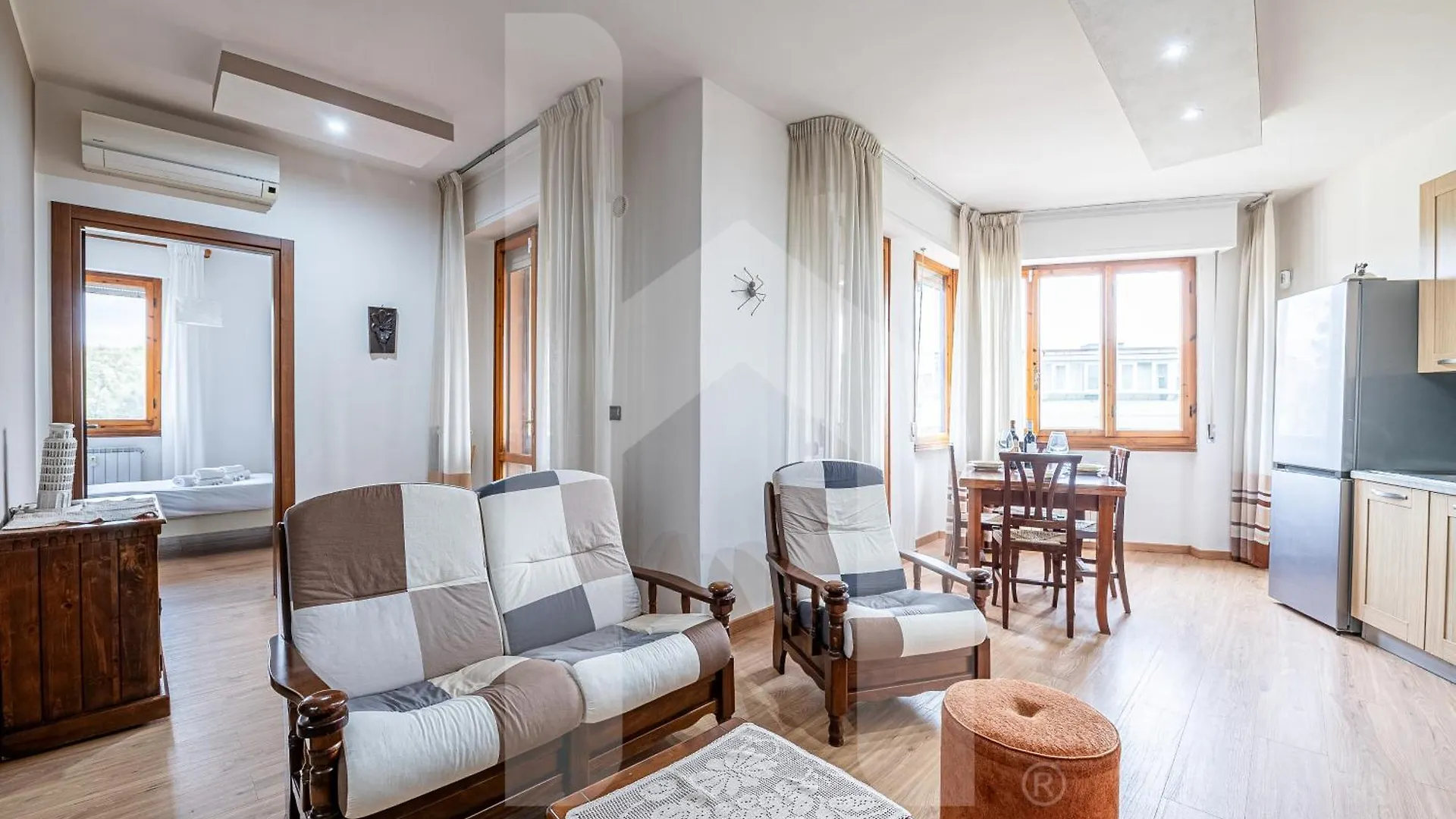 Homiday - Pisa - Elegant Apartment- 3 Camere 2 Bagni Διαμέρισμα