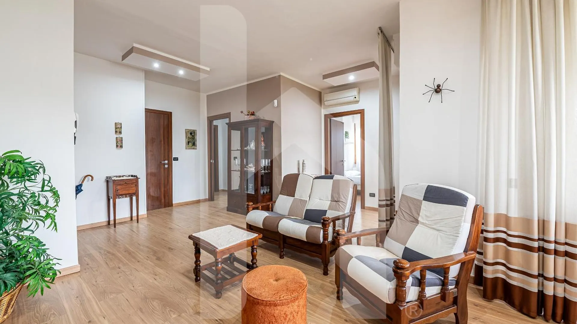 Homiday - Pisa - Elegant Apartment- 3 Camere 2 Bagni Διαμέρισμα