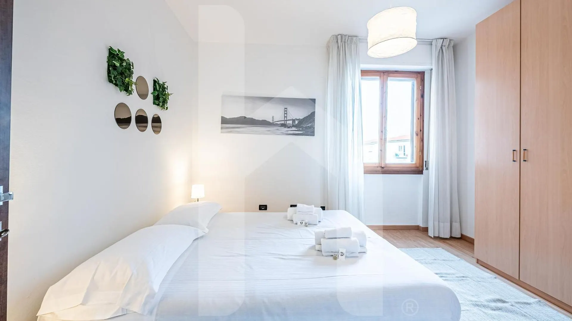 Homiday - Pisa - Elegant Apartment- 3 Camere 2 Bagni 0*,